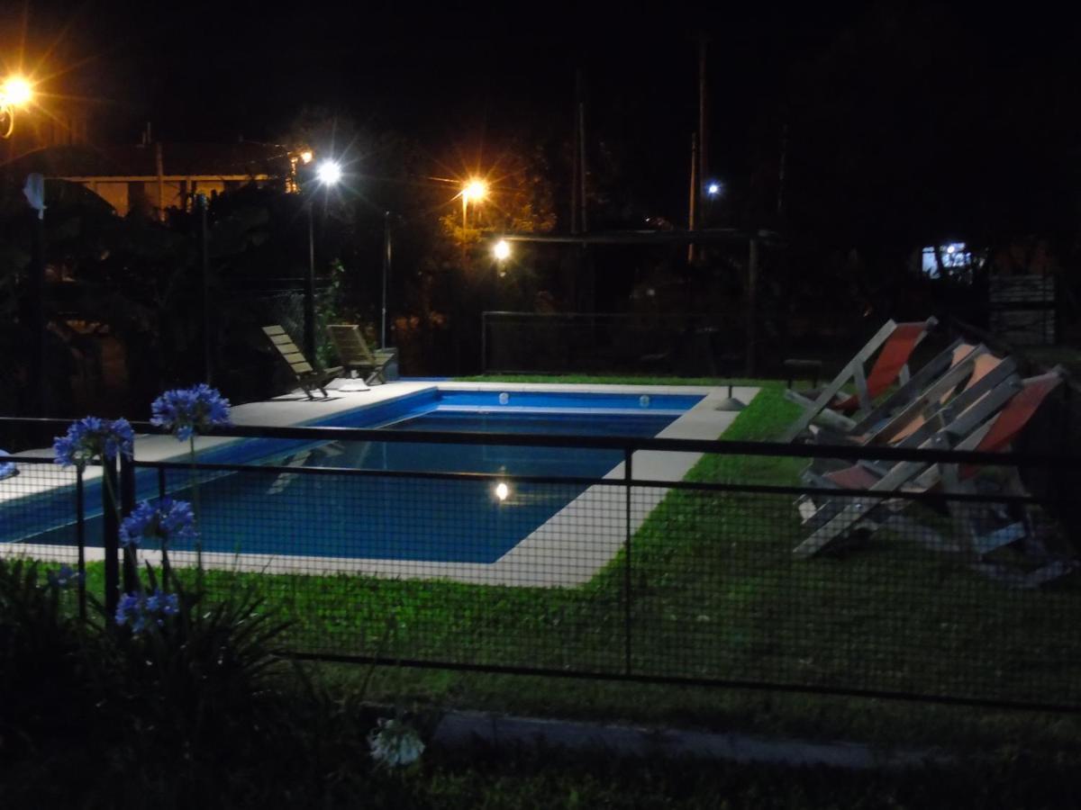 Aitue Bungalows Gualeguaychu Ngoại thất bức ảnh